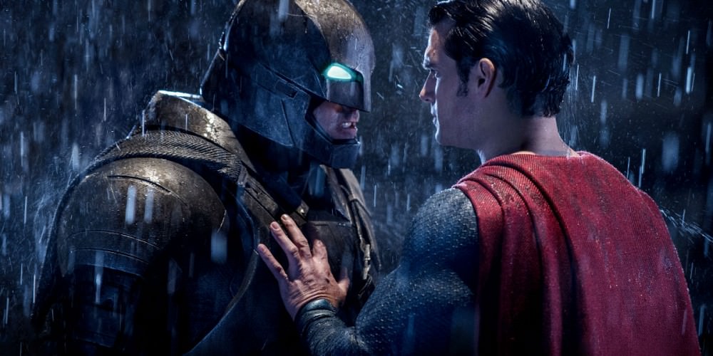 batman-v-superman-affleck-cavill-rainy-fight