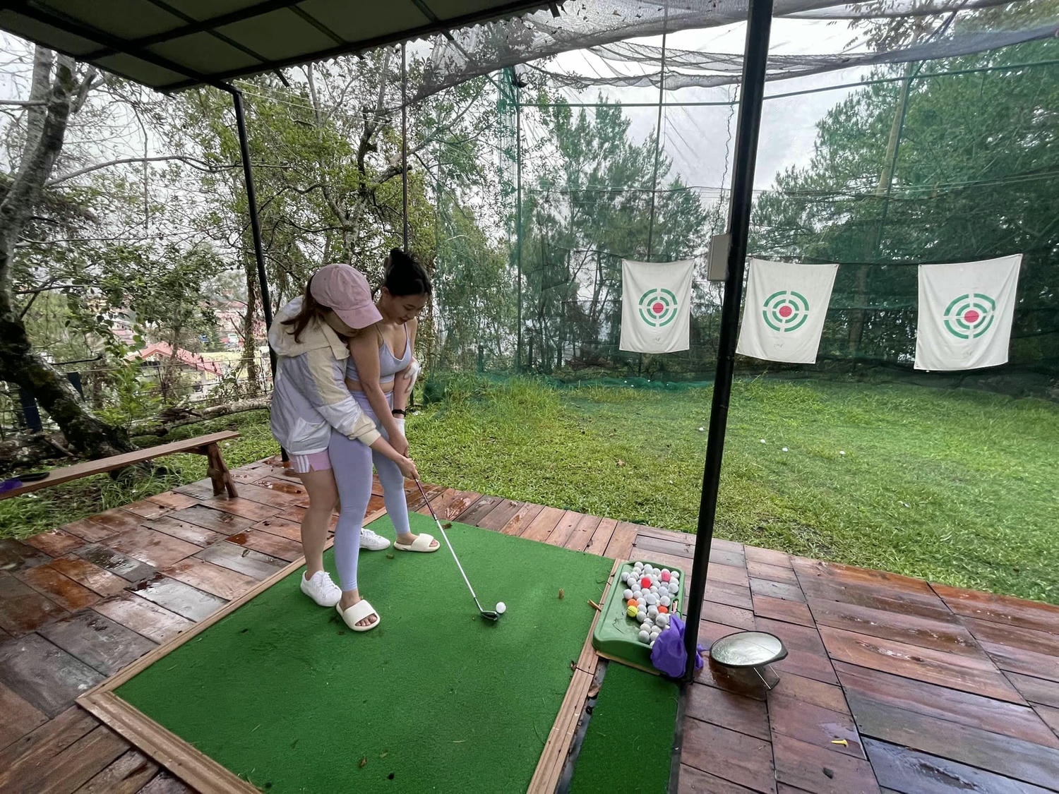 【在菲律賓語言學校，碧瑤JIC，還可以體驗高爾夫球喔 ⛳️】(1座專屬練習場）