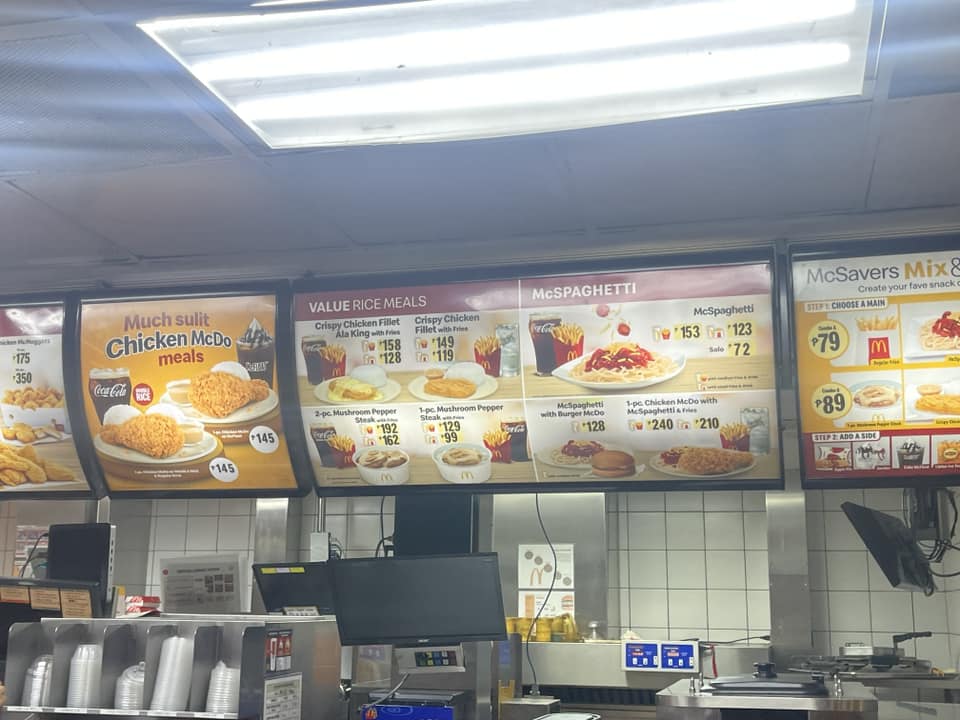 去菲律賓一定要體驗的 特色店家： Jollibee 炸雞