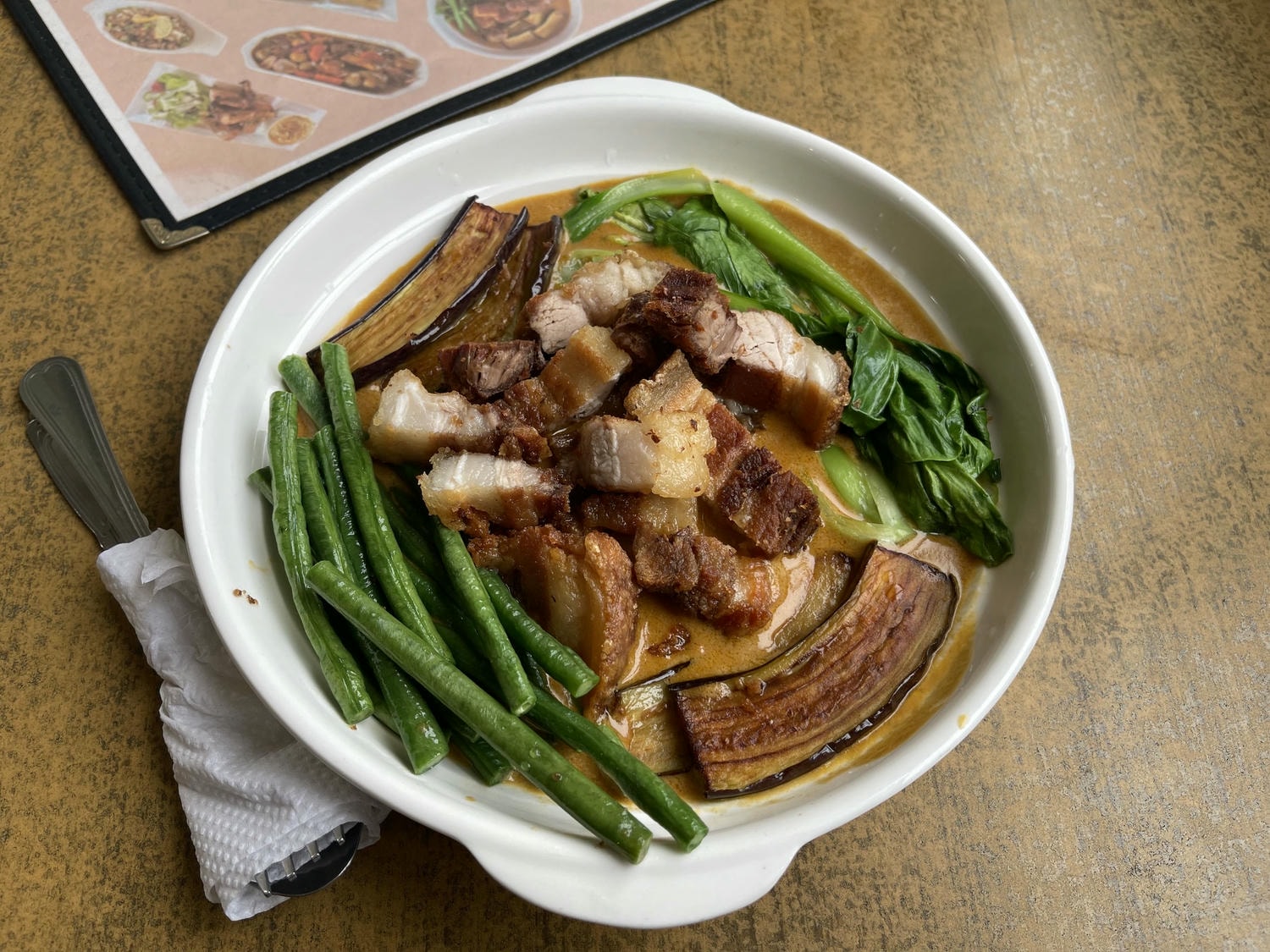 【碧瑤 JIC 附近 No.1 的咖啡廳】風景絕美，食物好吃的峭壁咖啡廳 Rockyard Café