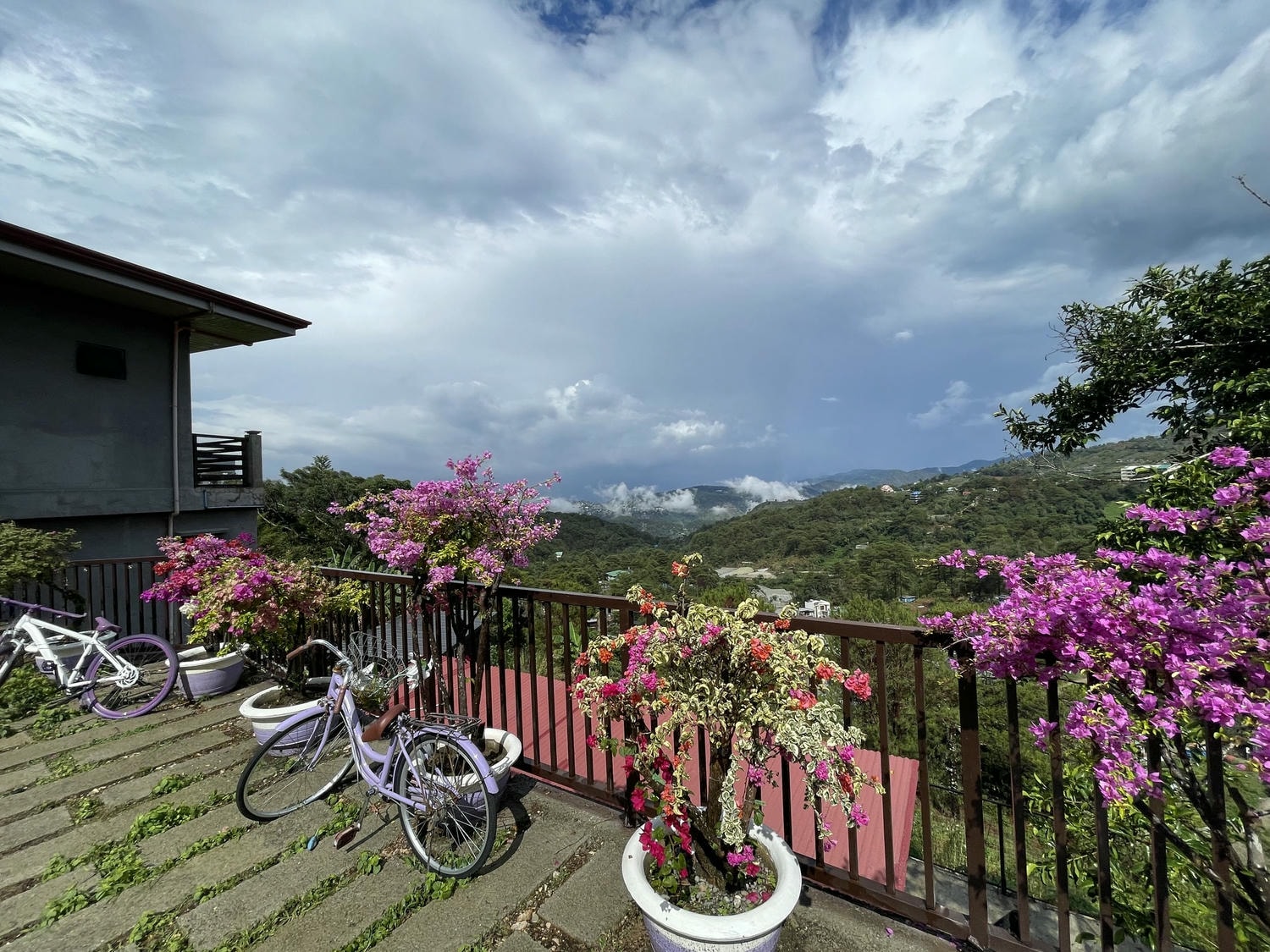 【碧瑤 JIC 附近 No.1 的咖啡廳】風景絕美，食物好吃的峭壁咖啡廳 Rockyard Café